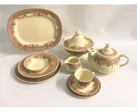 MASON'S IRONSTONE 'AUTUMN TRELLIS' PATTERN DINNER SERVICEcomprising 6 dinner plates, fish plates, soup bowls, side plates and