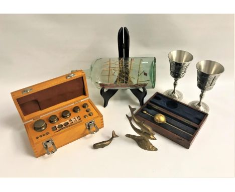 MIXED LOT OF COLLECTABLESincluding a four mast ship in a bottle, mahogany cased brass Sikes Light Hydrometer, cased set of sc