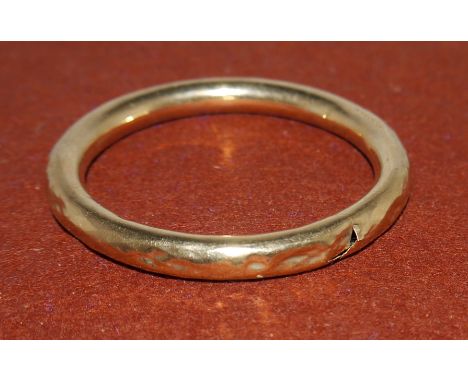 A 9ct hallmarked bangle (a.f.) (16.1gm)