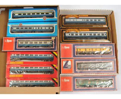 Hornby (GB) OO Plus Others Coaches - Lima, Airfix and Mainline Inter-City Coaches plus Lima Siphon 305352 'Palethorpes' Van. 