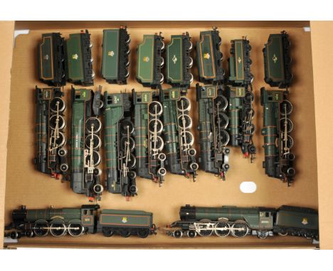 Mainline OO Bachmann Branchline and Others - 10 BR Green Locomotives, to include 'Duchess of Atholl', 'Dick Turpin' 'Pendenni