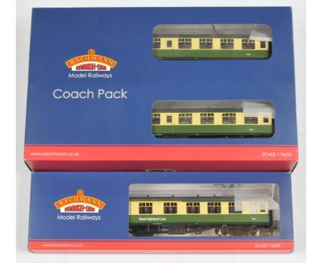 Bachmann Branchline OO 39-000J West Highland Triple Coach Pack - Exclusive Issue. 3x Mk.1 coaches, West Highland Line - Green