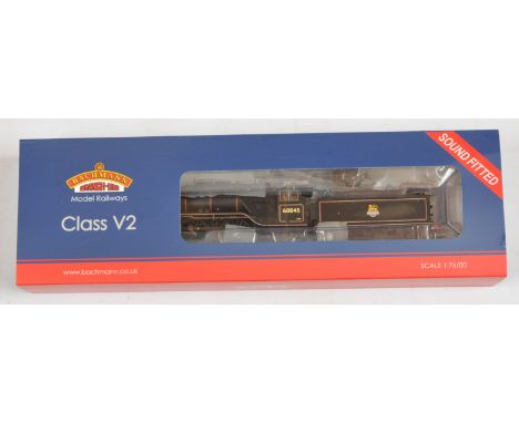 Bachmann Branchline OO 35-201SF - LNER Class V2 '60845 BR Black Lined with Sound Fitted. Conditions: Appears Excellent Plus t