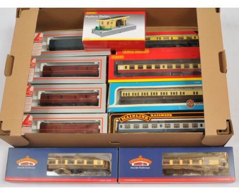 Lima OO Plus others assorted Coaches - 4x Lima GUV Vans (3x maroon, 1x blue), 2x Bachmann Pullman Coaches 39-310B and 39-300C