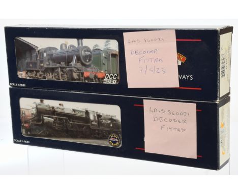 Bachmann pair of Steam Locomotives comprising of 32-828 2-6-0 BR Ivatt Class Steam Locomotive No. 46520 and 32-177 2-6-0 BR C