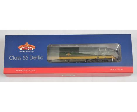 Bachmann 32-529B BR Two Tone Green Class 55 Diesel Loco (Weathered). Conditions: Near Mint to Mint in Excellent box &amp; out