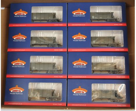 Bachmann Branchline OO YGH Sealion Wagons - 8x 38-130A. Conditions: Excellent Plus to Near Mint in Excellent Plus boxes.