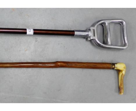 A horn handled walking stick and a shooting stick, (2) 