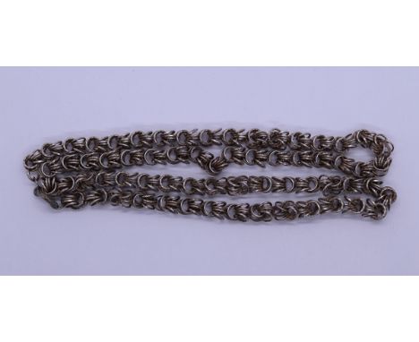 Unusual linked silver chain 
