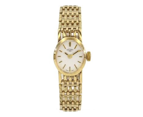 Rotary 9ct gold ladies manual wind wristwatch, hallmarkedCondition Report:Approx 14.35gm gold only (excluding movement and pl