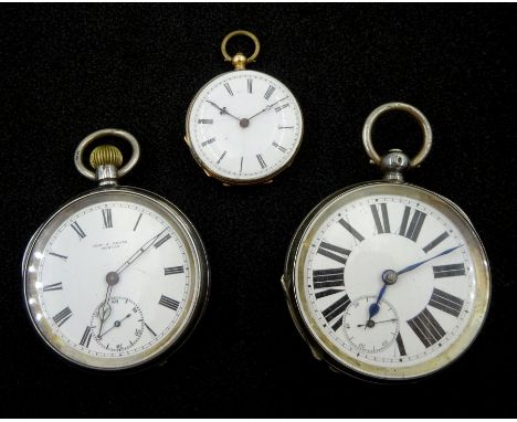 14ct gold keyless cylinder fob watch, white enamel dial with Roman numerals, back case with engraved and black enamel decorat