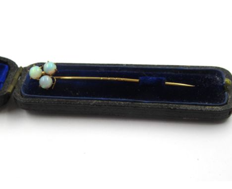 Victorian cased stick pin set three opals