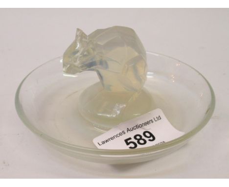 Lalique opalescent glass trinket dish with central figure of a squirrel (slight damages), 9.5cm diameter
