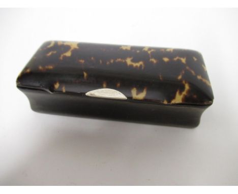 19th Century white metal mounted tortoiseshell and horn snuff box with hinged cover