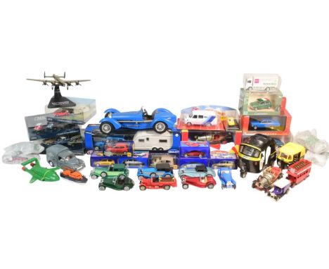 Diecast - a collection of assorted boxed and unboxed diecast models. Includes: boxed Corgi 05301 Chitty Chity Bang Bang, an u