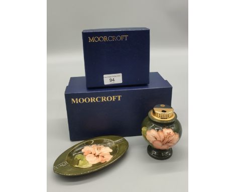 Moorcroft hibiscus pattern table lighter together with a Moorcroft hibiscus pattern pin dish [16cm length pin dish &amp; 10cm
