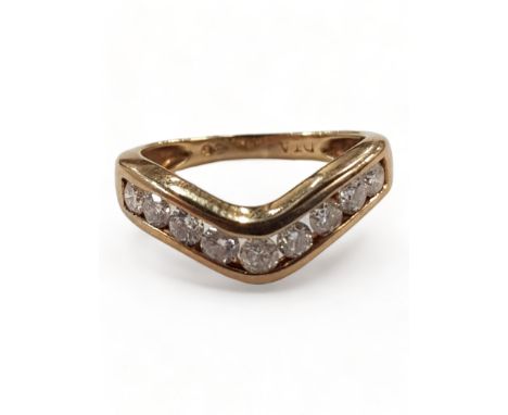 9 CARAT GOLD AND DIAMOND RING CIRCA HALF CARAT OF DIAMONDS