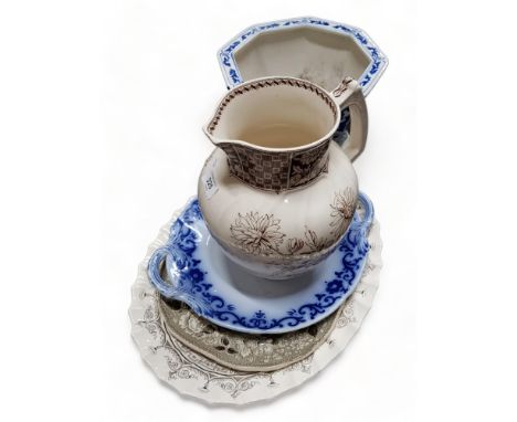 QUANTITY OF VICTORIAN PLATTERS, PLATES AND PLANTER 