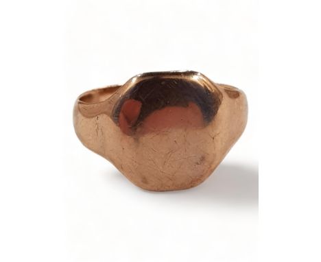 9 CARAT ROSE GOLD SIGNET RING 