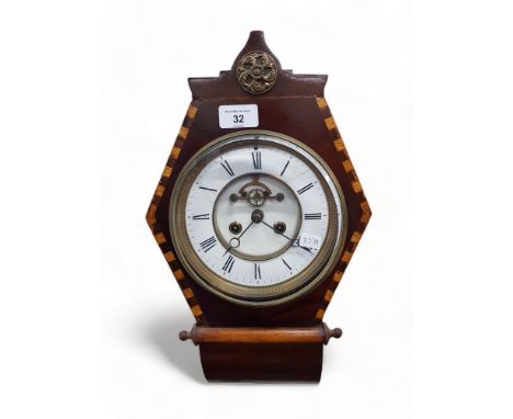 ANTIQUE VISIBLE ESCAPENANT WALL CLOCK