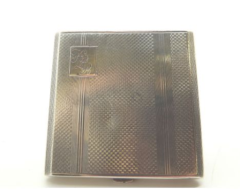Ladies engine turned silver compact assay Birmingham 1941