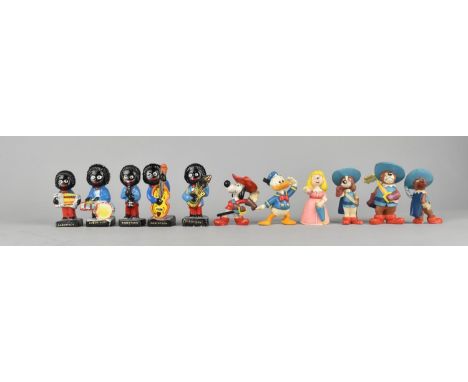 A Collection of Various Vintage Robertson Jam Band Figures and Cartoon Figures Notice from the the-saleroom.com: These items 