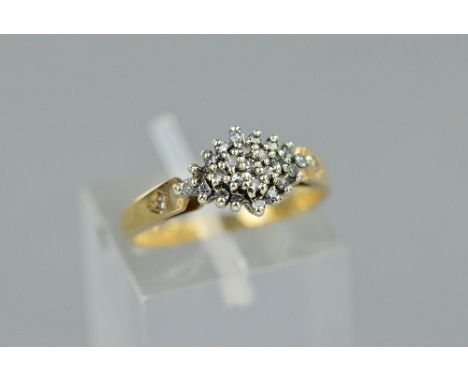 A LATE 20TH CENTURY 9CT GOLD DIAMOND CLUSTER RING, diamond shaped head, estimated total diamond weight 0.15ct, ring size K, h