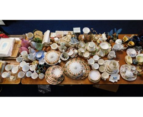 A large quantity of mixed ceramics including a quantity of Royal Albion tea wares, a miniature gilded Coalport tyg, two Nao g