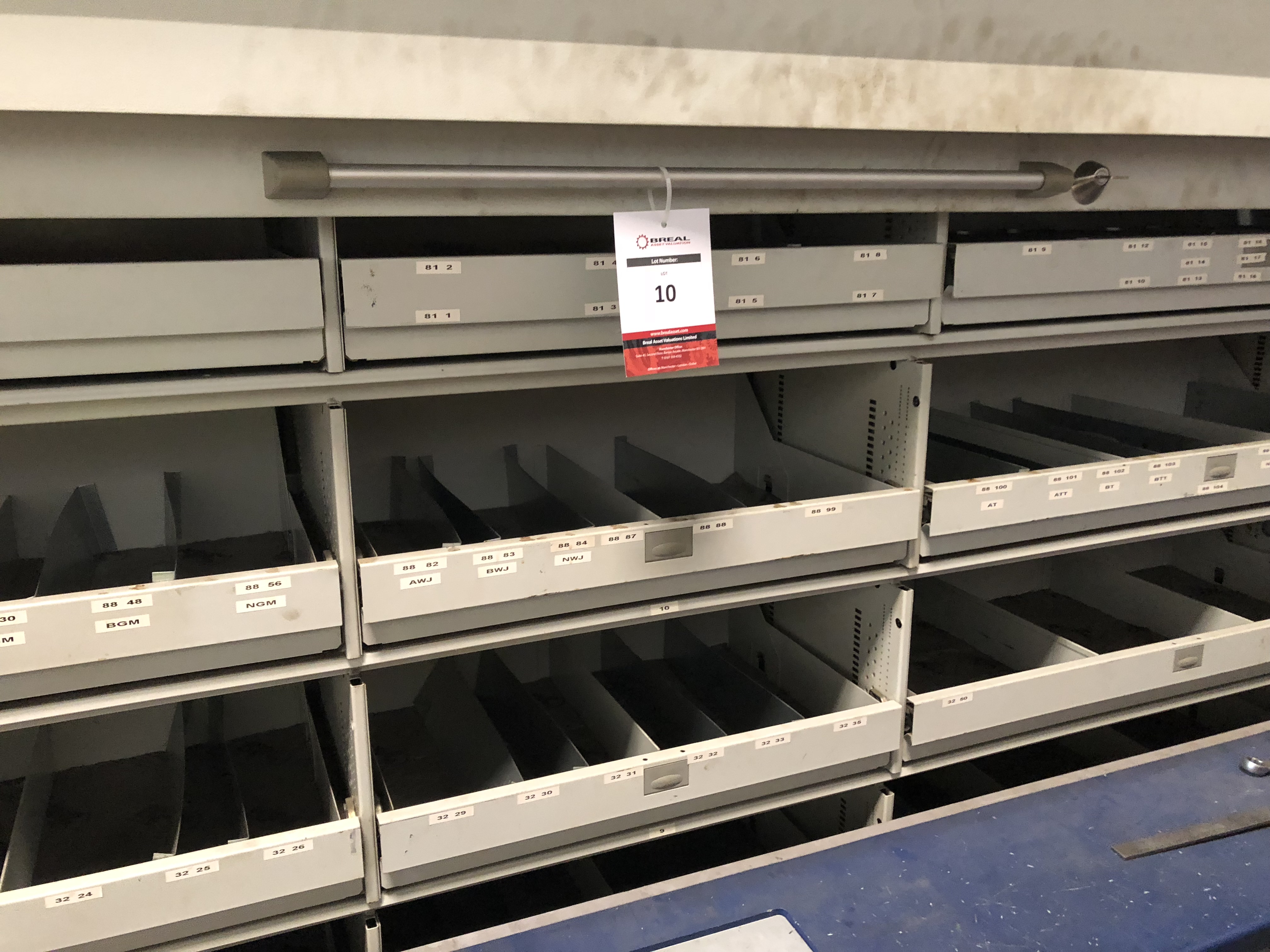 Kardex 15 Shelve (3 Compartment) Electric Carousel Parts Storage