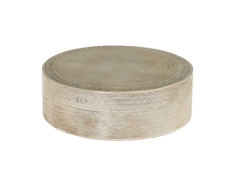 George V circular silver box having engine-turned decoration, sponsor's mark of Cohen &amp; Charles, London 1919, 10.5cm diam