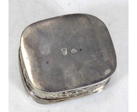 A continental silver snuff box, hinged lid repoussee decorated with figures in a landscape within scroll border, the body dec