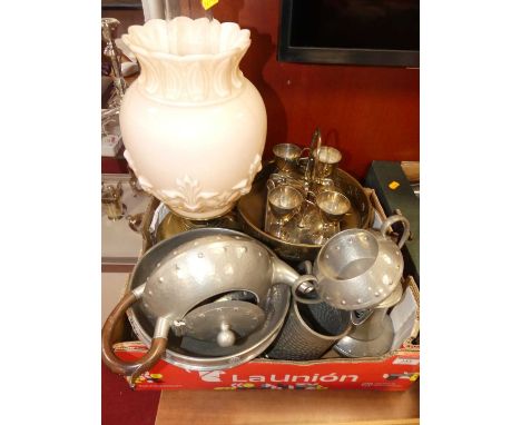 A collection of metalware, to include an Arts &amp; Crafts style pewter tea set, silver plated egg cruet, and a brass oil lam