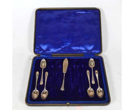 A set of six George V silver coffee spoons, together with a silver butter knife, gross weight, 2.7ozt, together with a set of