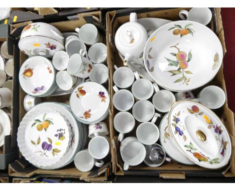 A collection of Royal Worcester Evesham pattern table ware to include dinner plates, serving dishes and part tea &amp; coffee