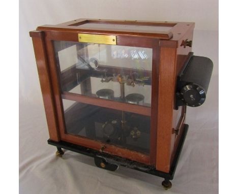 Cased set of laboratory scales Stanton Instruments model MCI/A