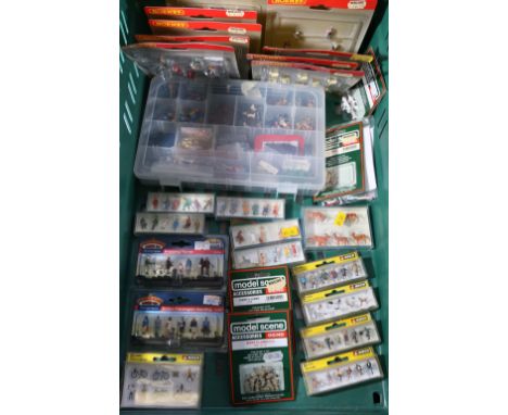 Hornby, Bachmann, Noch and other OO/HO gauge model railways accessories to include figures, animals etc some carded and some 
