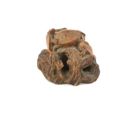 Japanese carved wood netsuke of three turtles clambering on a rock, bearing the signature of Toyomasa Naito, 3cm high, 6cm wi