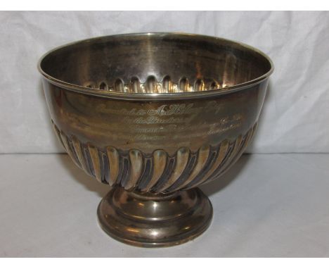 Silver bowl on foot with half fluted body and presentation inscription from Gloucester Ferro-concrete Shipbuilding Company da