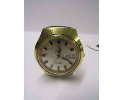 GENTLEMAN'S OMEGA ELECTRONIC WRIST WATCH, F300 HZ Geneve chronometer with day/date aperture, appears in good working conditio