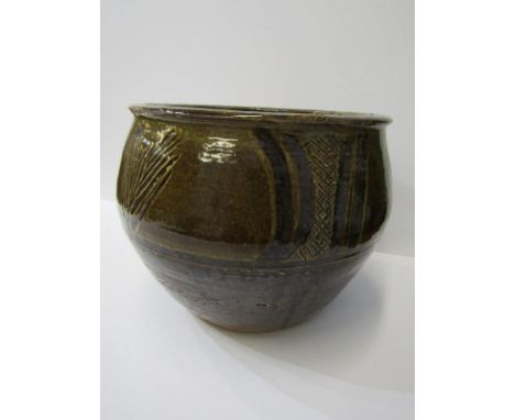 STUDIO POTTERY, Wenford Bridge stoneware jardiniere by Seth Cardew with simple incised decoration, 7" height 