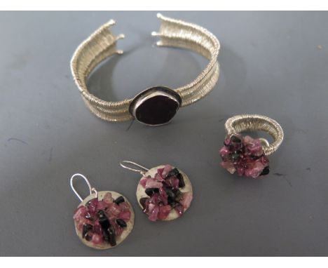 A suite of silver and tourmaline jewellery by Lila Designs - Lila Stern-Shewry - comprising bracelet, earrings and ring silve