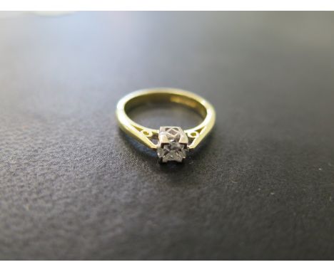 A yellow gold 18ct solitaire square princess cut diamond ring - approx diamond weight 0.15ct - approx weight 3.3 grams - ring