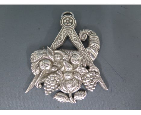 A Cornucopia and Divider silver Masonic medal - the back inscribed No 3843 makers R Spencer London - hallmarked London 1917/1