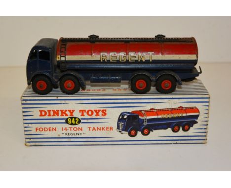 DINKY - 942 Foden 14-Ton Tanker Regent in original box ++light rusting to whole, box with wear 