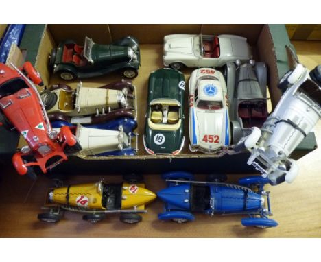 BBURAGO - eleven 1:18 scale cars, unboxed (11)