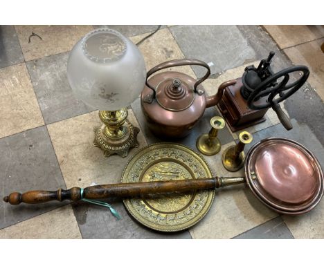 Assorted copper and brassware, including a warming pan, copper kettle, three oil lamps, etc.