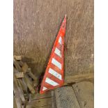 4No hazard warning signs
