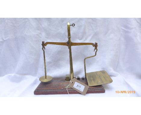 Pair of GPO 8oz brass letter scales with weights
