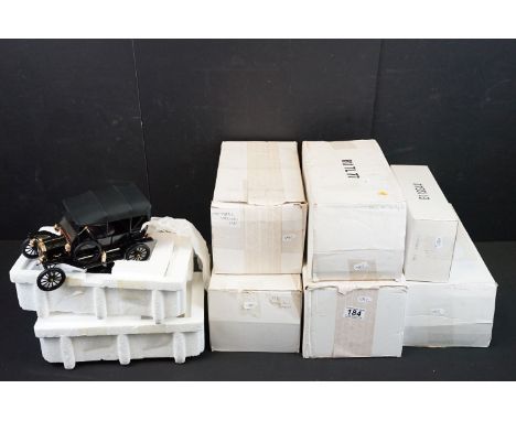 Seven boxed Franklin Mint Precision diecast models to include Ferrari F40 in red, The 1924 Hispano-Suiza Tulipwood, The 1935 