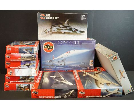 11 Boxed &amp; unbuilt Airfix plastic models kits to include 1/72 and 1/48 scale models featuring 1/72 11050 Concorde, 1/72 A